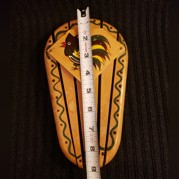 Vintage Handpainted Wall Hanging Rooster Wooden Knife Block - Picture 9 of 10